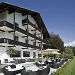 Tauroa Schoenberghof Spielberg Inn 4*