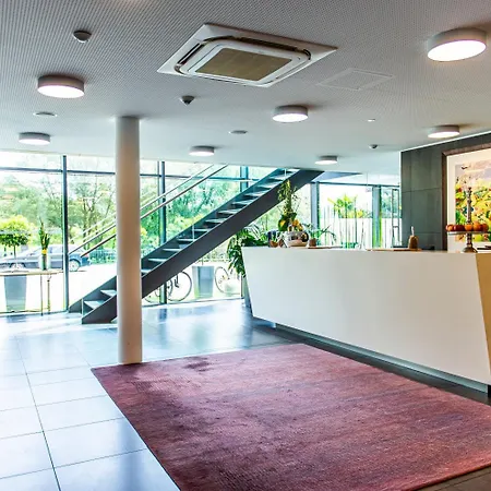 Tauroa Schoenberghof Spielberg 3*