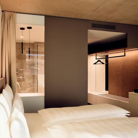 Tauroa Schoenberghof Spielberg 여관 4*