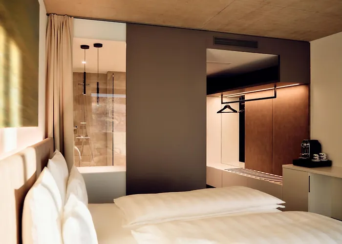 Schönberghof&gästehaus Enzinger Gasthof 4*